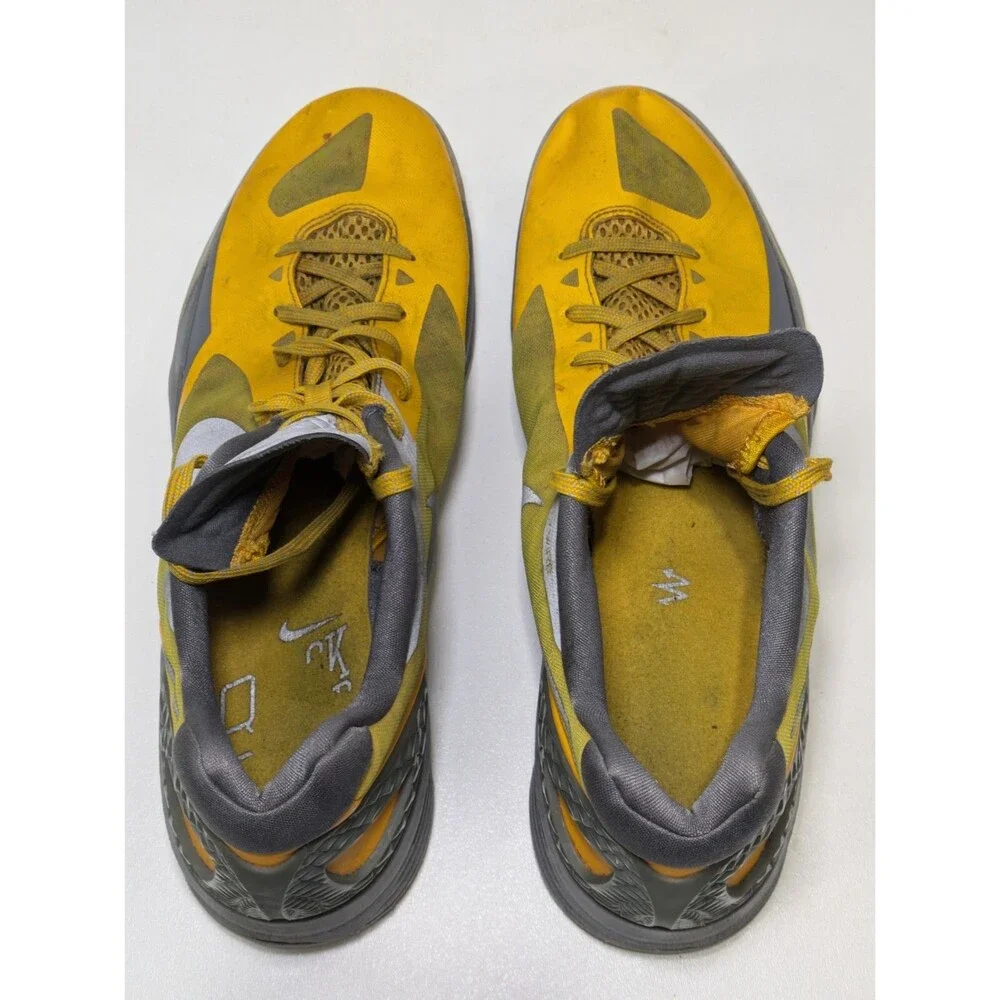 Nike men zoom